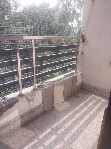 Balcony in 2 BHK Builder Floor at Paschim Vihar – for Rent