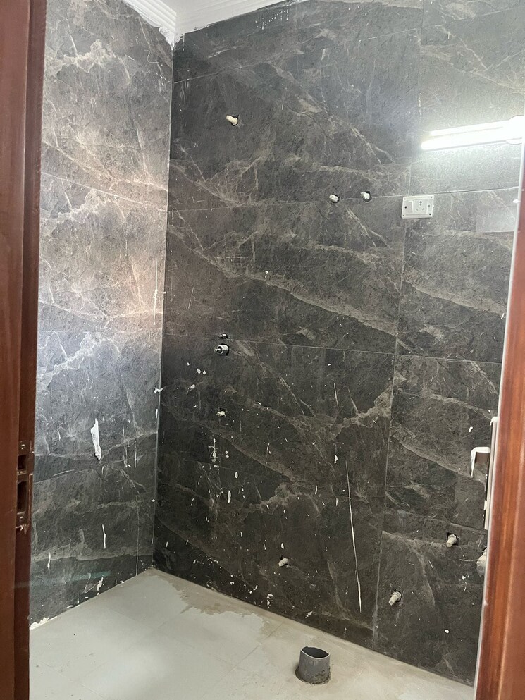 Bathroom, kishangarh 1 Bedroom 504 Sq.Ft. Apartment In Kishangarh Delhi 8266963