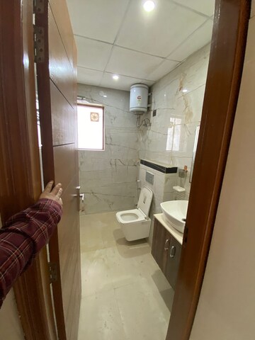 Bathroom in 3 BHK Apartment at Sushant Lok 2, Sector 57 – for Sale
