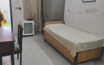 1 BHK Apartment For Rent in Sector 37