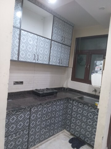 Kitchen in 2.5 BHK Builder Floor at Shastri Nagar – for Rent