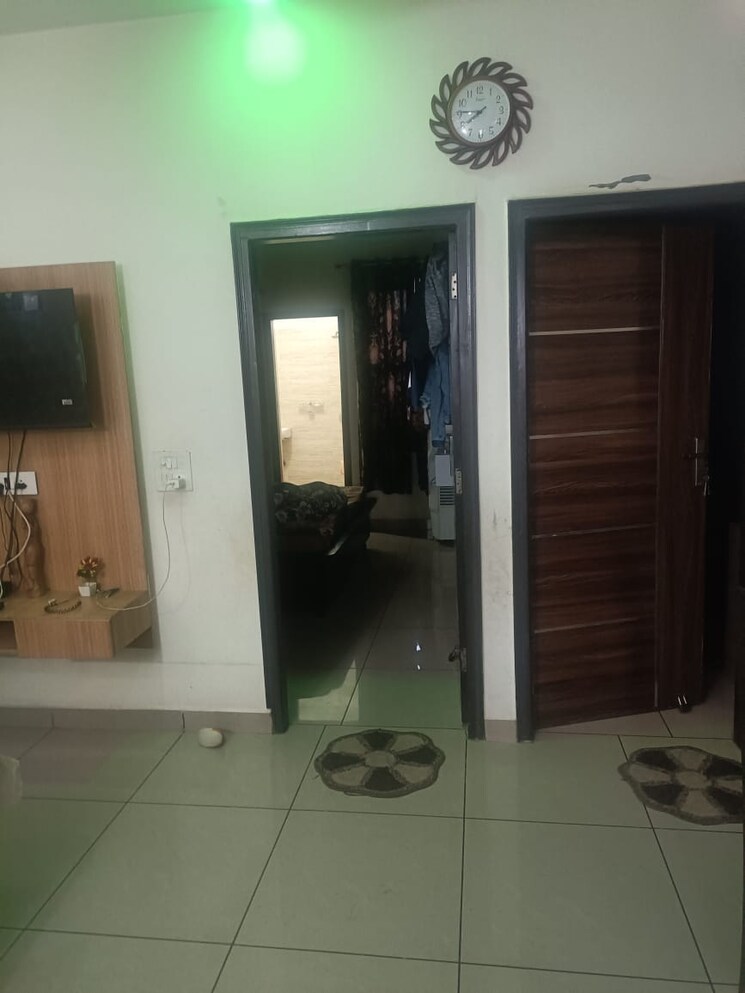 Living Room, bhabat 3 Bedroom 1050 Sq.Ft. Apartment In Bhabat Zirakpur 8267025