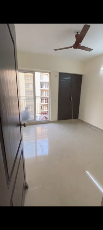 Room in 2.5 BHK Apartment at Adithya City Apartments, Dasna – for Rent