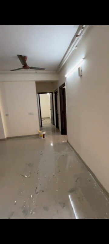 Room in 2.5 BHK Apartment at Adithya City Apartments, Dasna – for Rent