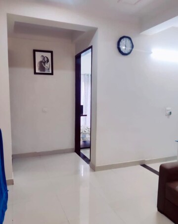 Room in 1 BHK Apartment at Ramky Towers, Gachibowli – for Rent
