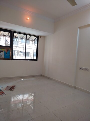 Room in 1 BHK Apartment at NG Complex, Andheri East – for Rent