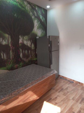 Room in 1.5 BHK Builder Floor at Shastri Nagar – for Rent