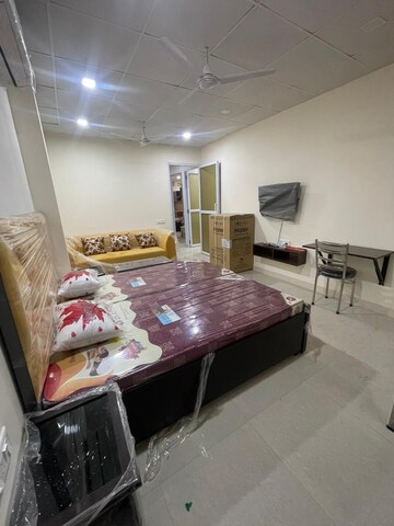 Living Room in 1 RK Builder Floor at Huda Staff Colony, Sector 46 – for Rent