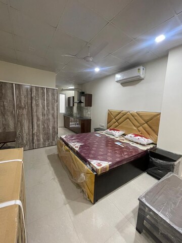 Living Room in 1 RK Builder Floor at Huda Staff Colony, Sector 46 – for Rent