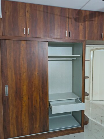 Bathroom in 2 BHK Apartment at Signature Global Synera, Sector 81 – for Rent