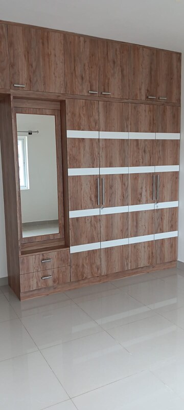 Furnished Amenities in 3 BHK Apartment at Mantri Webcity, Hennur – for Rent