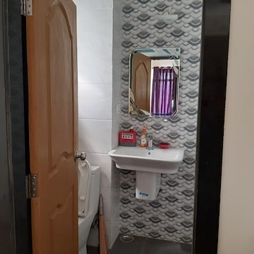 Bathroom in 2 BHK Apartment at Jalvaiyu Vihar, Kharghar – for Rent