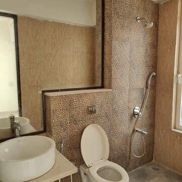 Bathroom in 3 BHK Apartment at Omkar Alta Monte, Malad East – for Rent