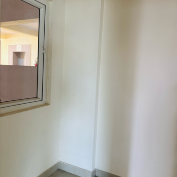 Room in 2 BHK Apartment at Shree Vardhman Victoria, Palda Dhaani – for Rent