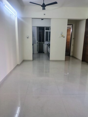 Room in 3 BHK Apartment at Swadesh Greenhills, Baner – for Rent