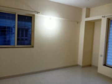 Room in 3 BHK Apartment at Swadesh Greenhills, Baner – for Rent