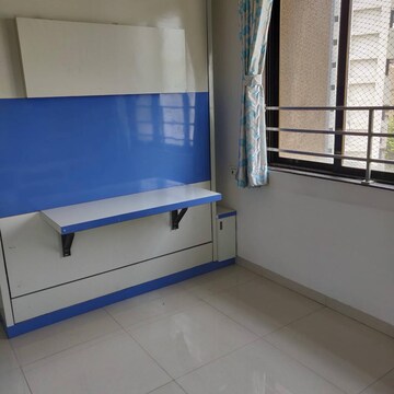 1 BHK Apartment For Rent in Kanchan Pushp Society, Ghodbunder Road