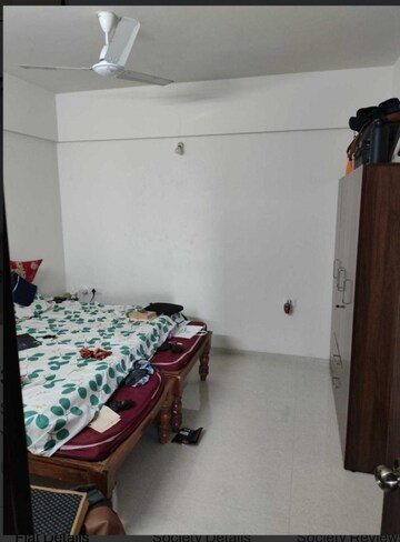 Bedroom in 3 BHK Apartment at DSR RR Avenues, Yelahanka – for Rent