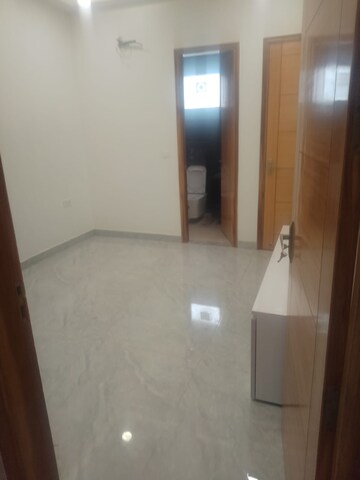 Bedroom in 3 BHK Builder Floor at Paschim Vihar – for Rent
