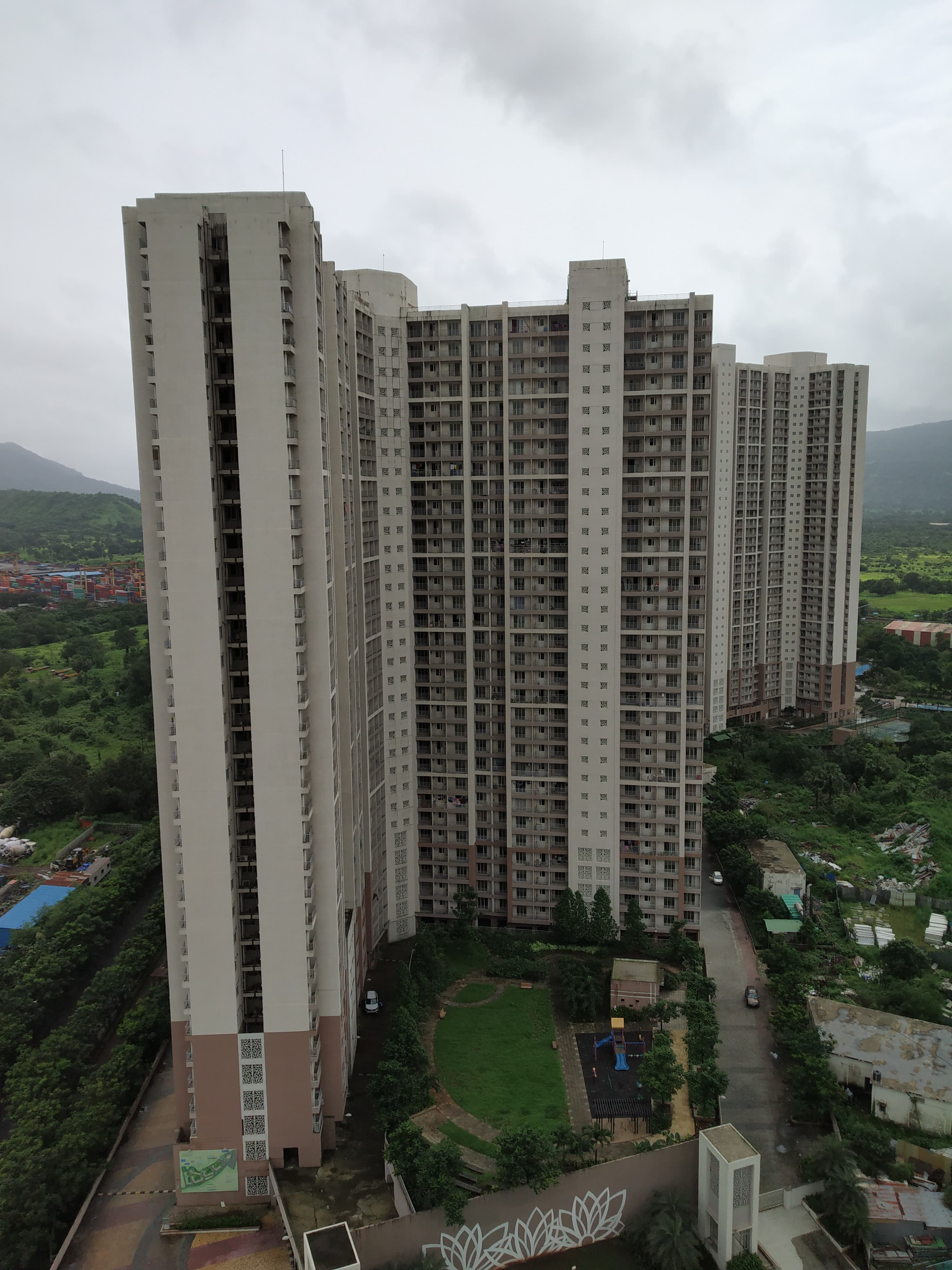 2 BHK Apartment For Sale in Indiabulls Greens