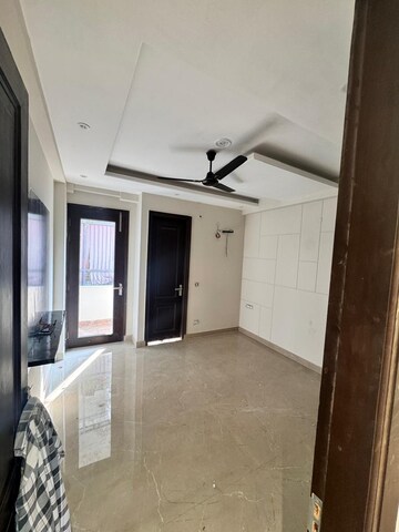 Kitchen in 3 BHK Apartment at Sushant Lok 2, Sector 57 – for Sale