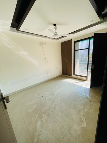 Room in 3 BHK Apartment at Mandi – for Rent