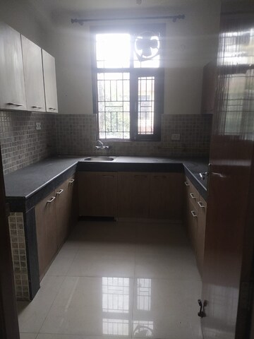 Kitchen in 2 BHK Builder Floor at RWA Residential Society Sector 46, Sector 46 – for Rent