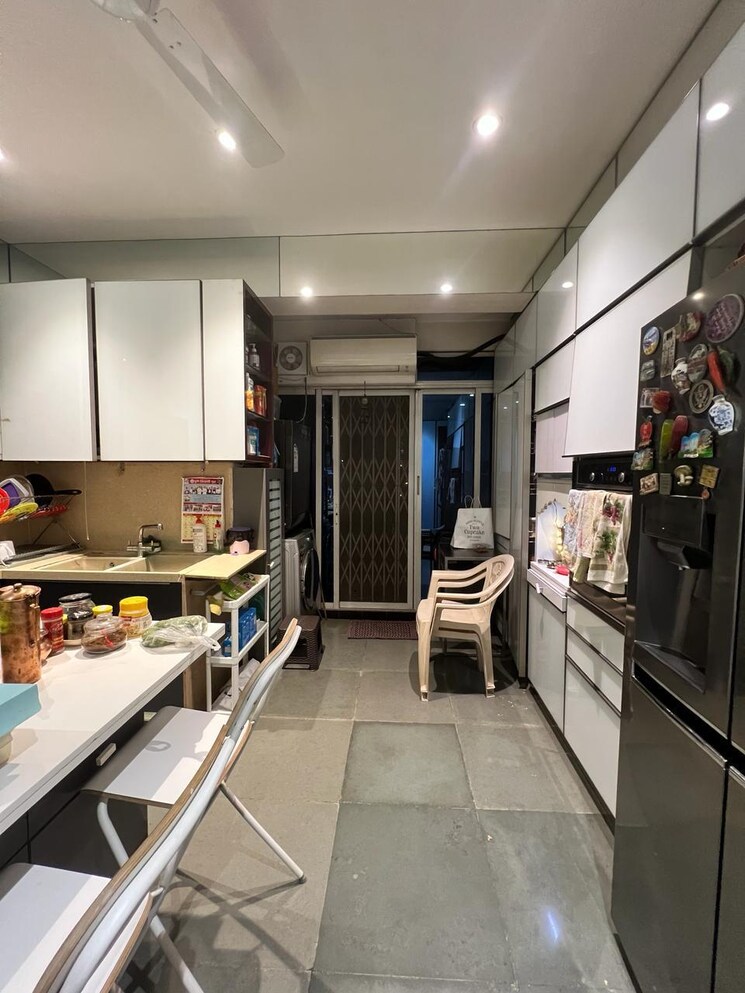 Kitchen, cbd belapur sector 15 4 Bedroom 2390 Sq.Ft. Apartment In Cbd Belapur Sector 15 Navi Mumbai 8268066
