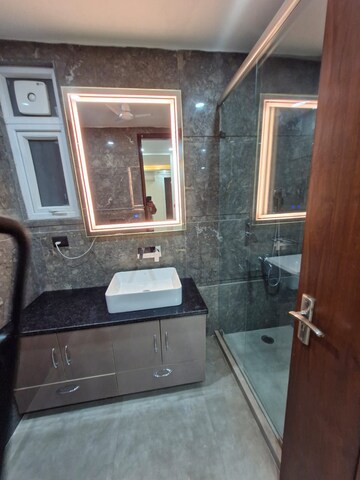 Bathroom in 3 BHK Builder Floor at DLF The Summit, Dlf Phase V – for Rent