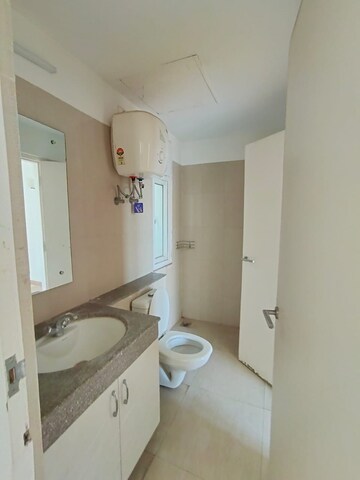 Bathroom in 3 BHK Apartment at Emaar Palm Hills, Sector 77 – for Rent
