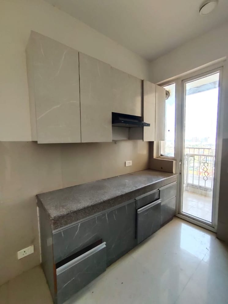 Kitchen, emaar-palm-hills 3 Bedroom 1450 Sq.Ft. Apartment In Sector 77 Gurgaon 8267732