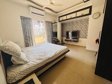 Bedroom in 6+ BHK Independent House at Panchshil Balewadi High Street, Baner – for Rent