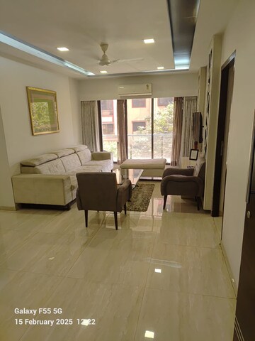 Team Area in 2 BHK Apartment at Omkar Vive, Kurla – for Rent