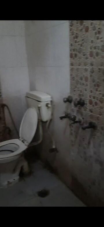 Bathroom in 2.5 BHK Builder Floor at New Ashok Nagar – for Rent