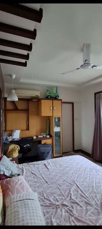 Living Room in 2 BHK Apartment at Hiranandani Meadows, Manpada – for Rent