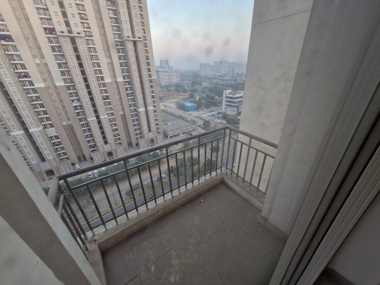 Balcony, amrapali-golf-homes 2 Bedroom 1100 Sq.Ft. Apartment In Sector 4, Greater Noida Greater Noida 8268333
