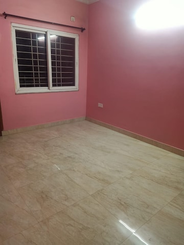 Room in 3 BHK Apartment at Bistupur – for Sale