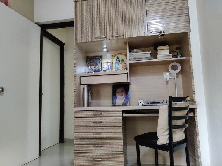 Kitchen, kavesar 2 Bedroom 600 Sq.Ft. Apartment In Kavesar Thane 8268316