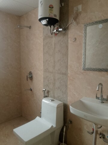 Bathroom in 3.5 BHK Builder Floor at Orchid Island, Sector 51 – for Rent