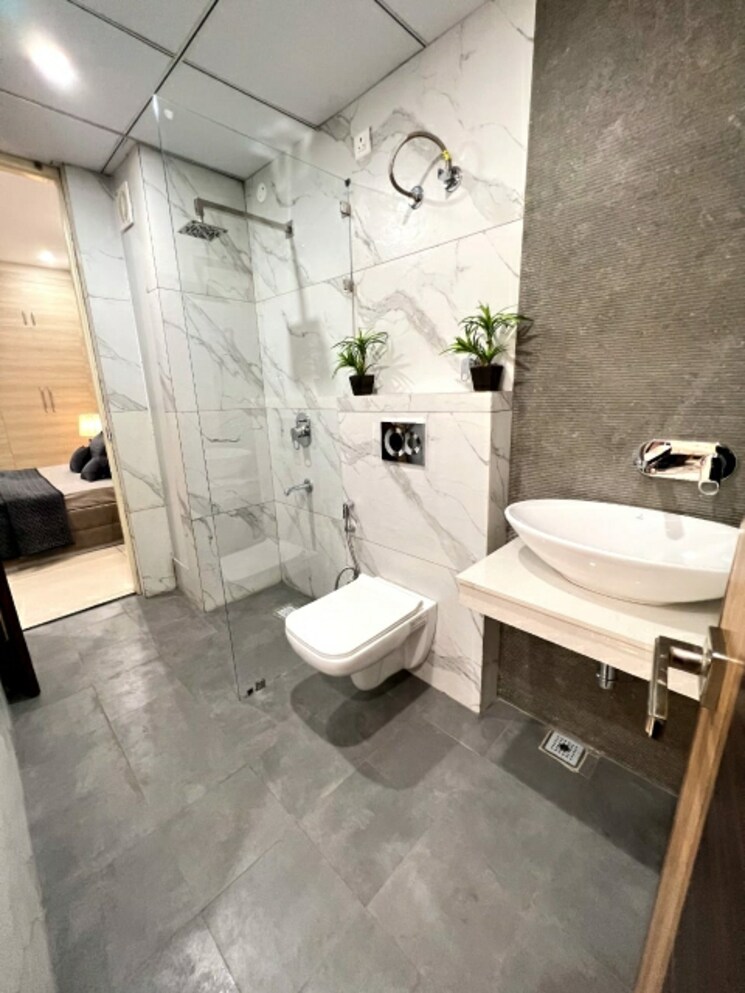 Bathroom, patiala road 1 Bedroom 900 Sq.Ft. Apartment In Patiala Road Zirakpur 8268413