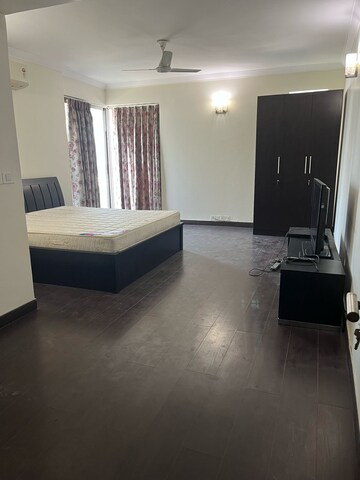 Living Room in 3 BHK Apartment at Parsvnath Exotica, Sector 53 – for Rent
