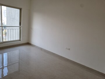 Room in 3 BHK Apartment at Supreme Estia Phase 1, Baner – for Rent