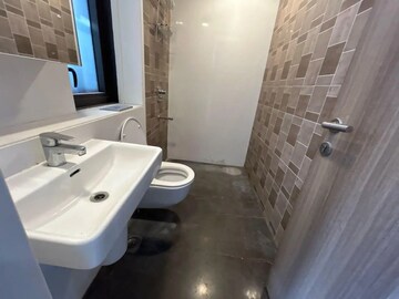 Bathroom in 4 BHK Apartment at Lodha Trump Tower, Worli – for Rent