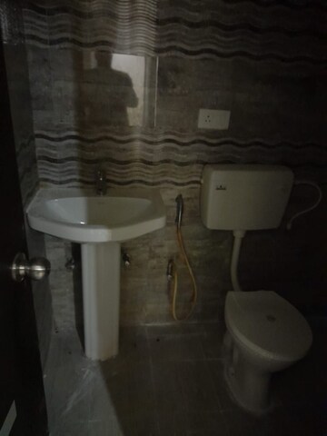 Bathroom in 3 BHK Apartment at Omega Orchid Heights, Faizabad Road – for Rent