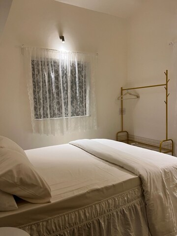 Bedroom in 4 BHK Villa at Vagator – for Rent