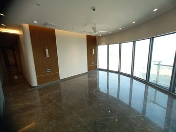Room in 4 BHK Apartment at Lodha The World Towers World One Tier 2, Worli – for Rent