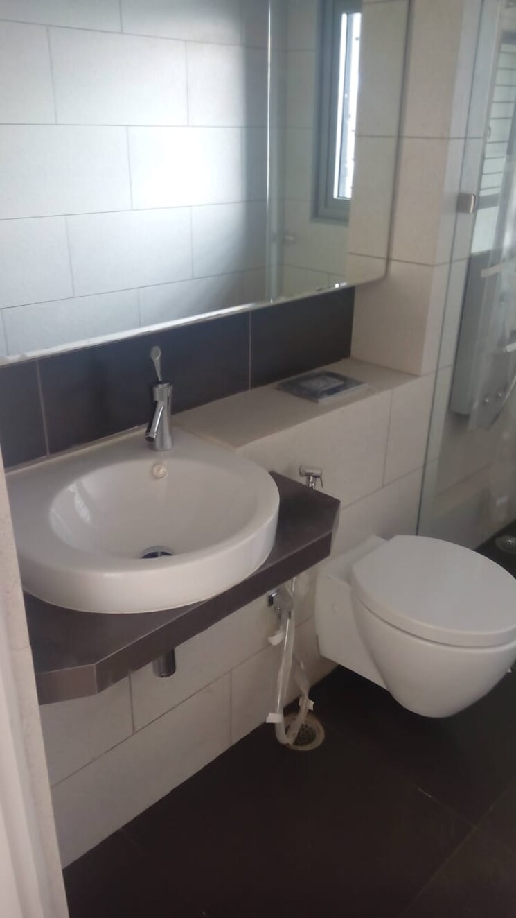 Bathroom, imperial-heights-goregaon-west 3.5 Bedroom 1800 Sq.Ft. Apartment In Goregaon West Mumbai 8268903