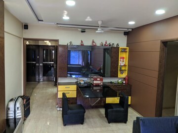 Living Room in 2 BHK Apartment at Vaikunth CHS, Chembur – for Rent