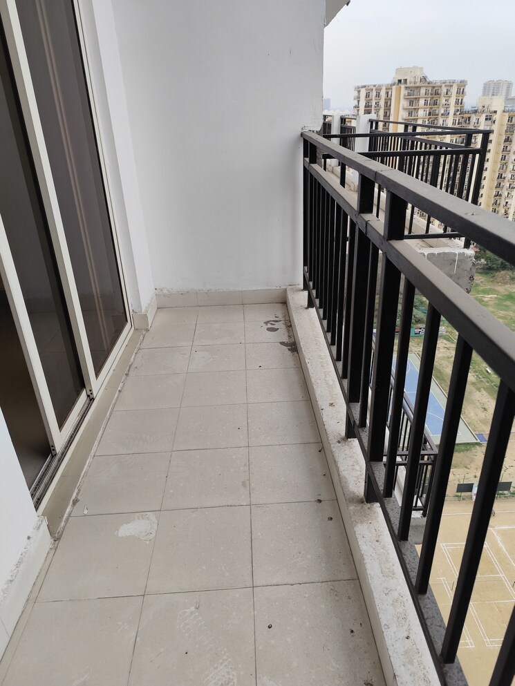 Balcony, futec-gateway 3 Bedroom 1435 Sq.Ft. Apartment In Sector 75 Noida 8268970
