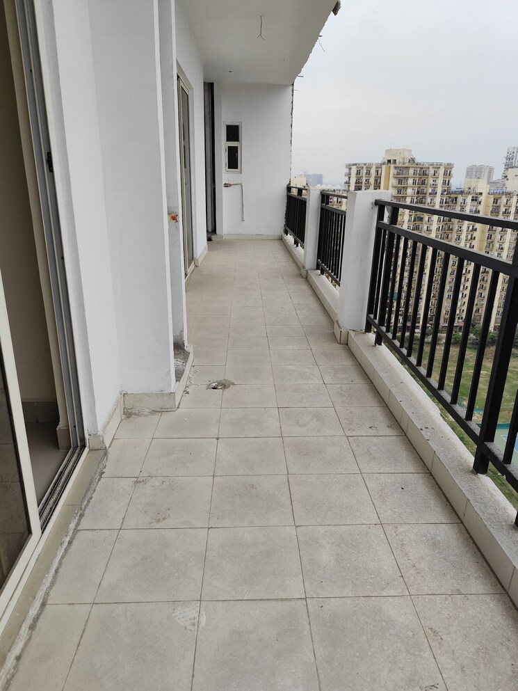 Balcony, futec-gateway 3 Bedroom 1435 Sq.Ft. Apartment In Sector 75 Noida 8268970